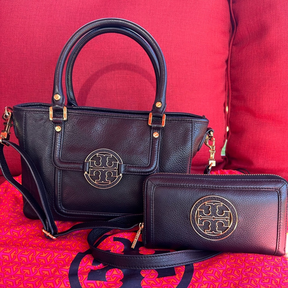 🌟Great Tory Burch Bundle Black Purse and the Wallet